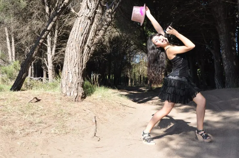 Cantar, bailar y actuar las  pasiones de una joven artista