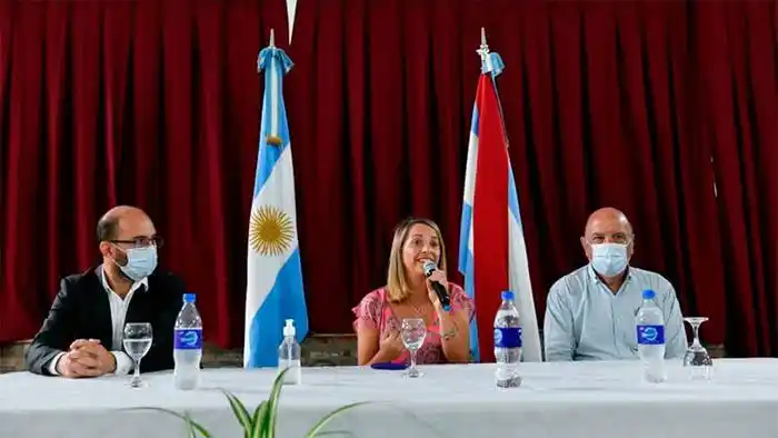 Stratta: �SQueremos construir una provincia con más  chances y más posibilidades⬝