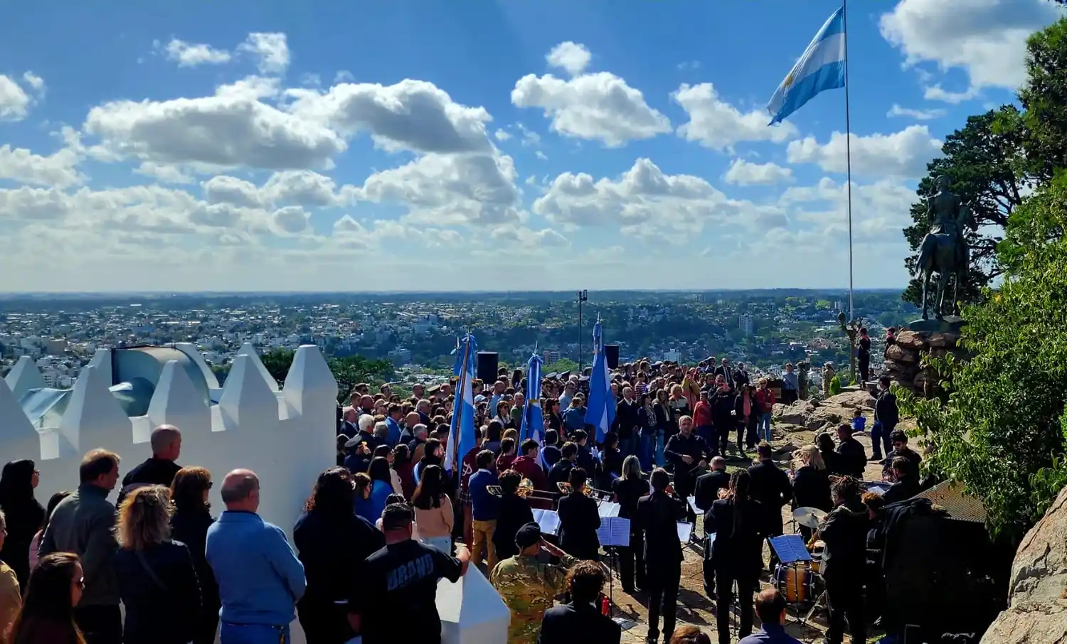 203 aniversario tandil acto 04-04-26 - 2