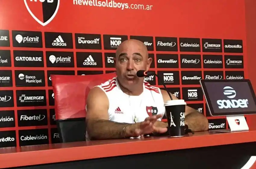 Llop: «Los dirigentes tienen libertad de vender»