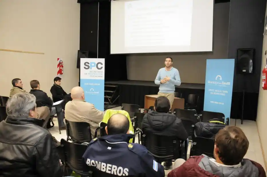 La  Provincia expuso los objetivos  de trabajo en Defensa Civil