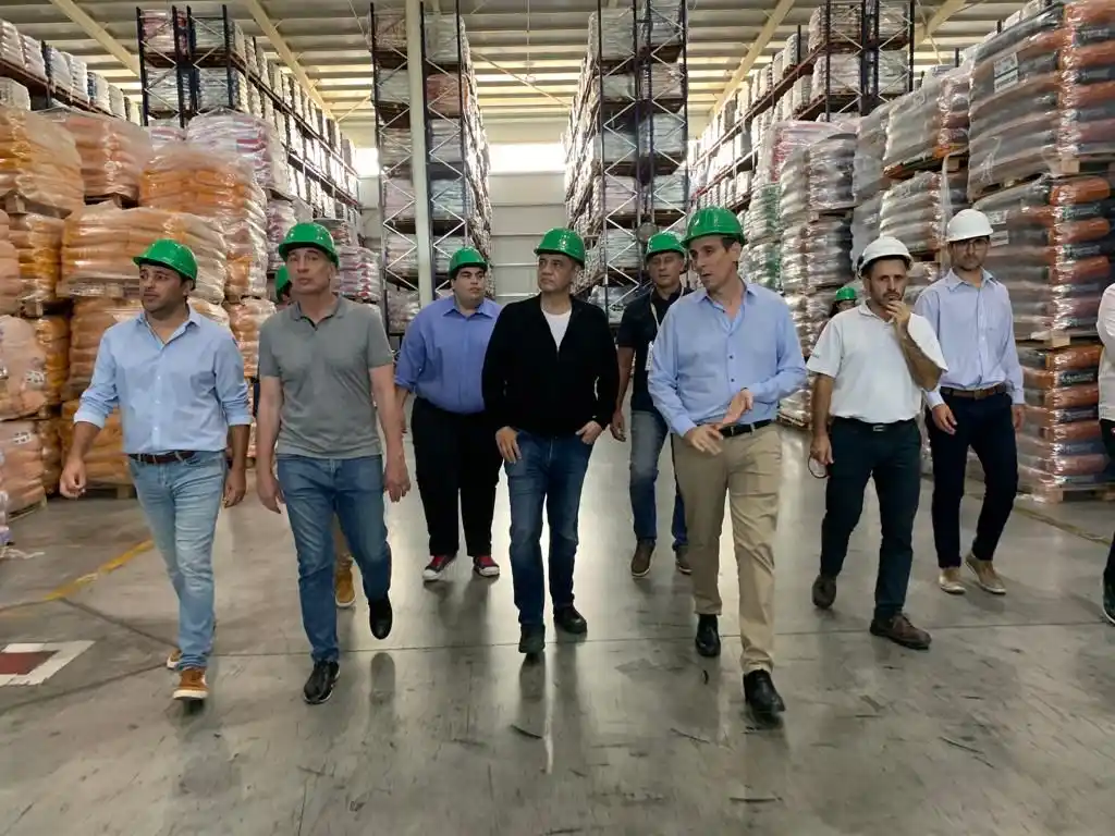 Diego Santilli recorrió las Heras, Marcos Paz y General Rodríguez con Jorge Macri y Diego Valenzuela