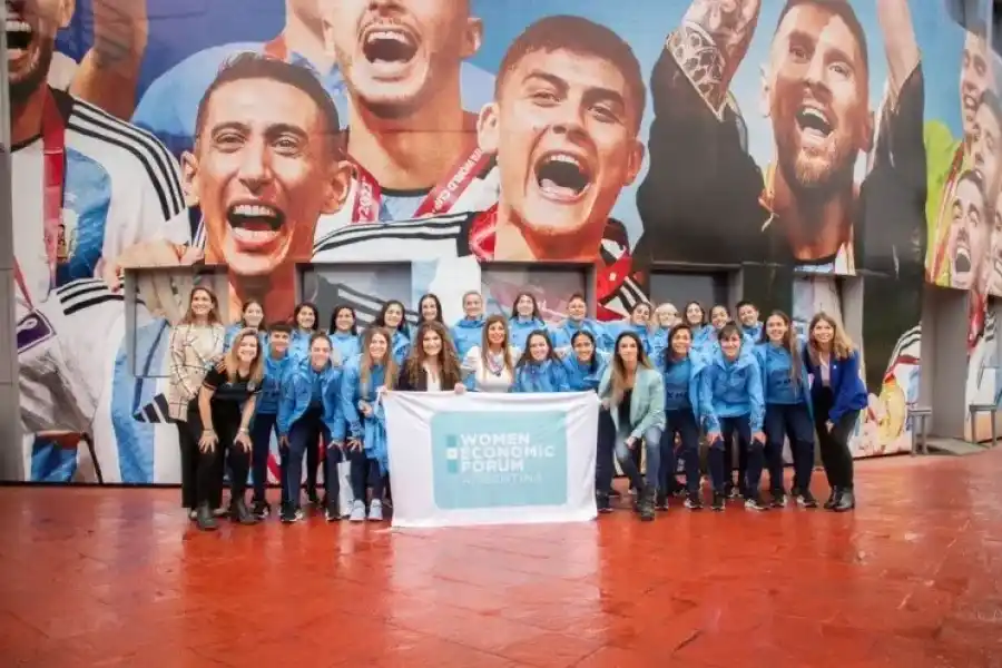 Agasajo de despedida para la Selección Femenina de Fútbol