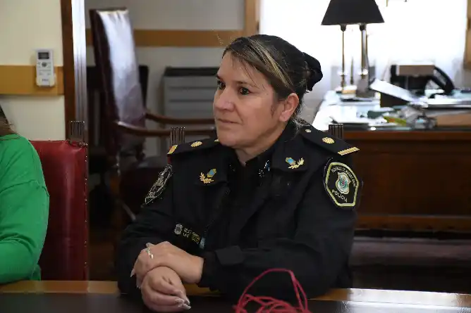 Marisa Islas asumirá la conducción de la Estación de Policía Comunal y acordó con el municipio fortalecer el trabajo en seguridad