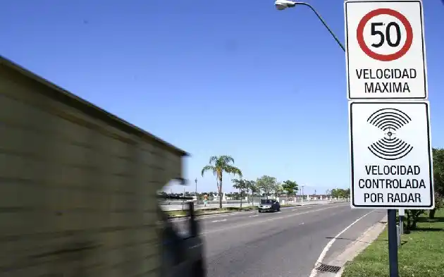 Comienzan a funcionar cuatro nuevos cinemómetros en la ciudad