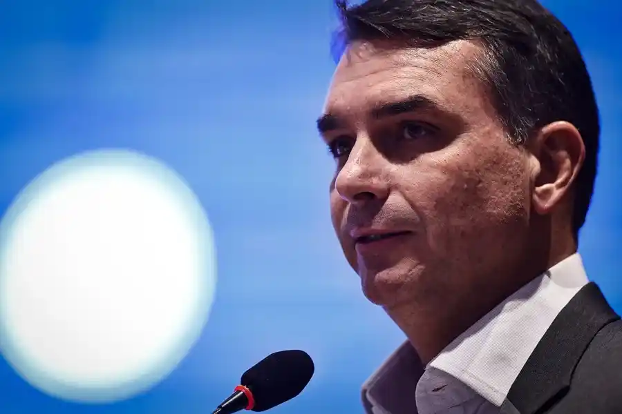 El senador y candidato a la Presidencia de Brasil por el Partido Liberal (PL), Flávio Bolsonaro. EFE