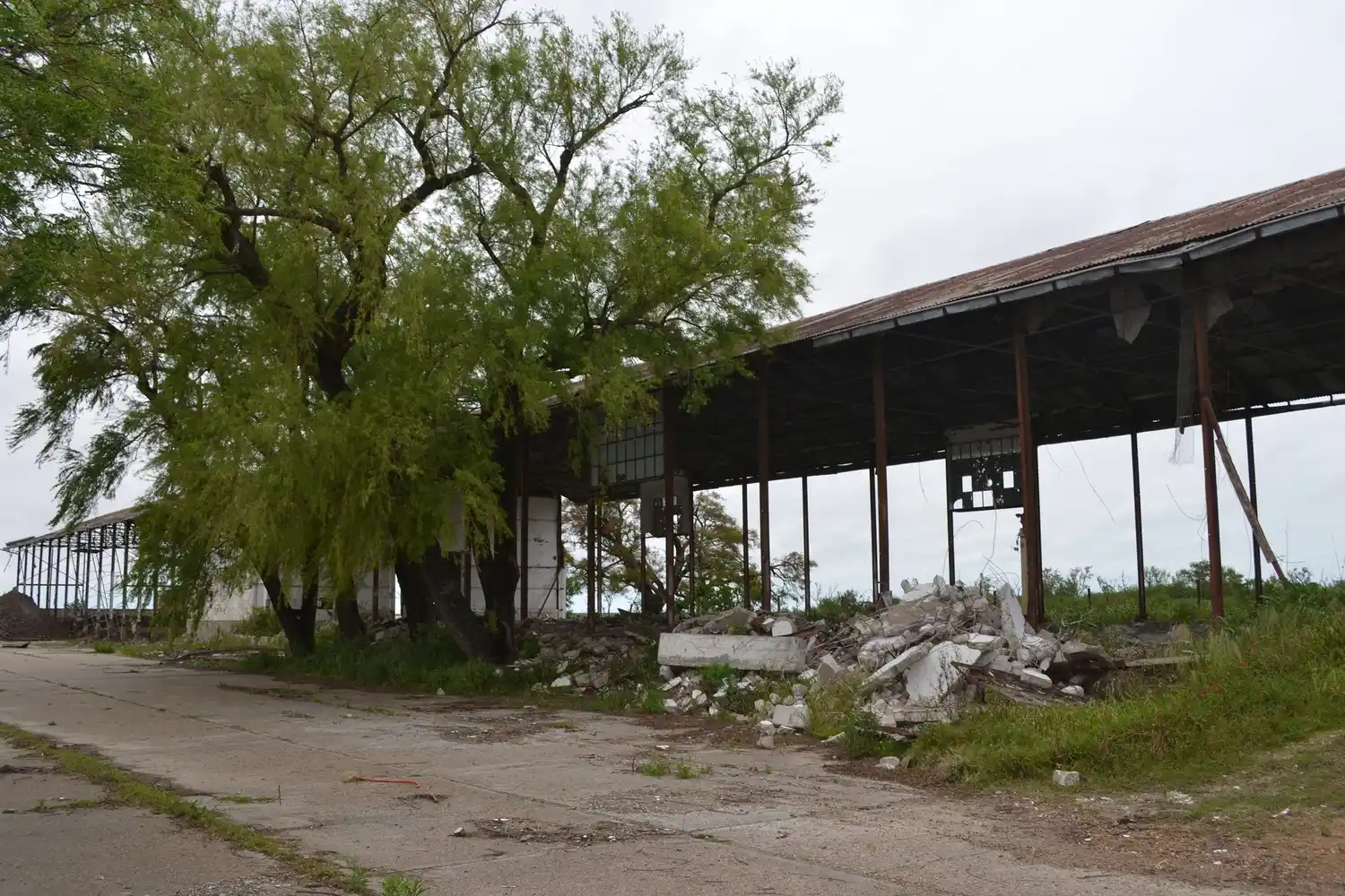Habría un principio de acuerdo por los galpones del puerto