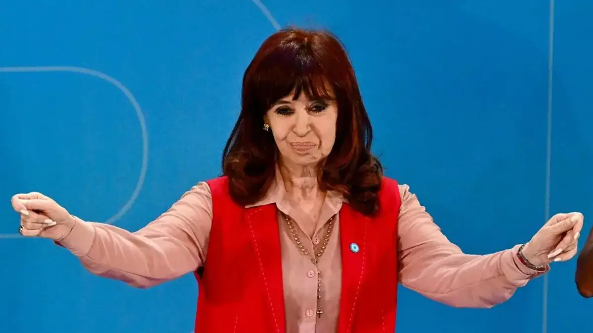 Cristina Kirchner podría recibir una condena a 6 a años de prisión por la causa Vialidad.