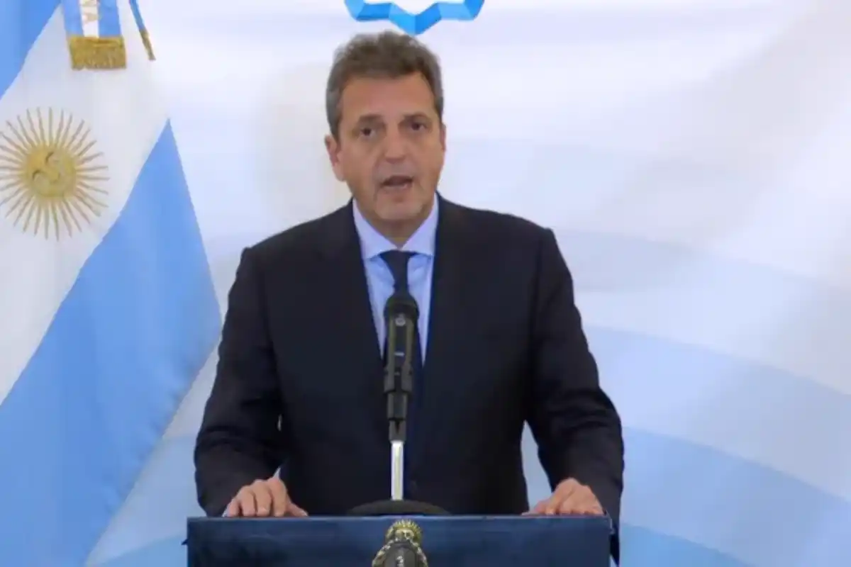 Massa subrayó que este desembolso permitiría un mayor control sobre los dólares financieros