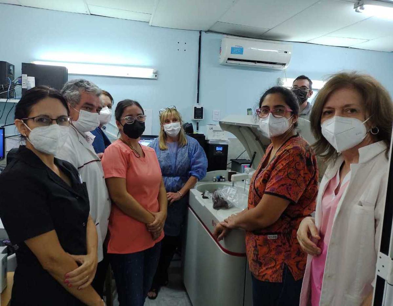 Incorporan equipo de alta performance al 
laboratorio del hospital de la Madre y el Niño