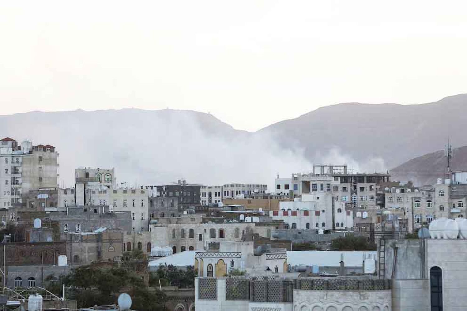 Estados Unidos lanzó ataques aéreos en Yemen contra objetivos de los rebeldes hutíes apoyados por Irán