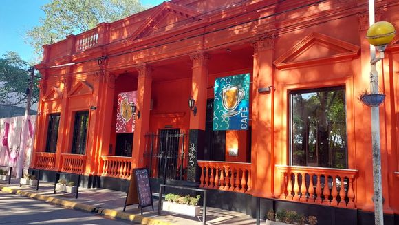 Teatro Café Wojtyla presenta "Contar y Cantar"