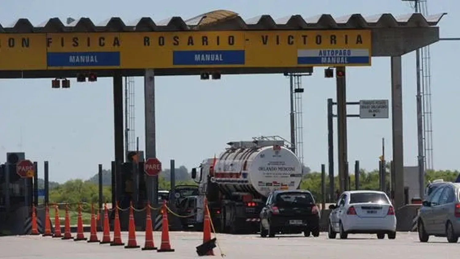 Aumentan los peajes en las rutas nacionales 12, 14 y puente Victoria – Rosario