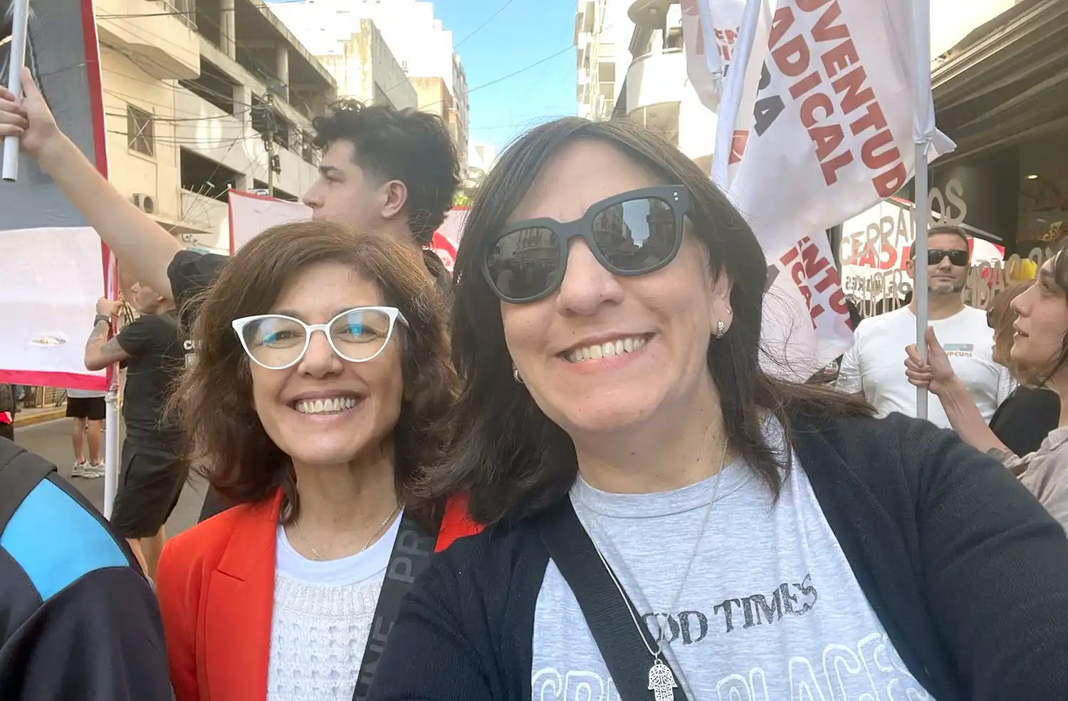 Marcharon en la columna de la UCR