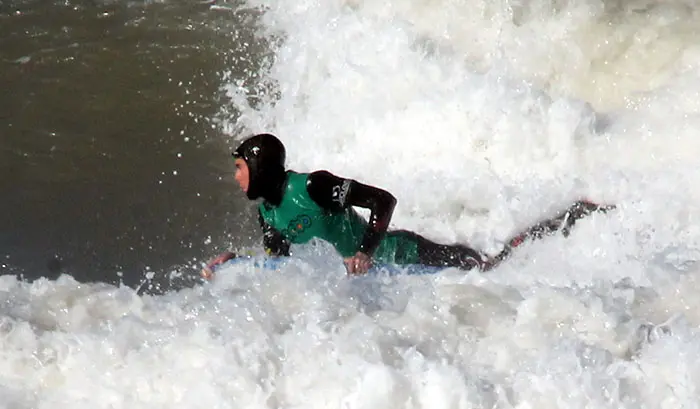 El campeonato “Aguas Frías” de bodyboard convocó a 45 raiders