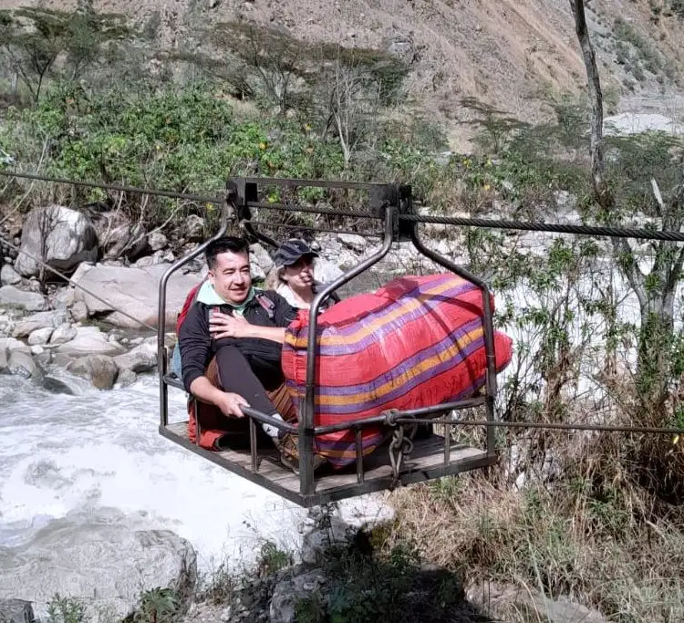 Cruce del arroyo con Aníbal