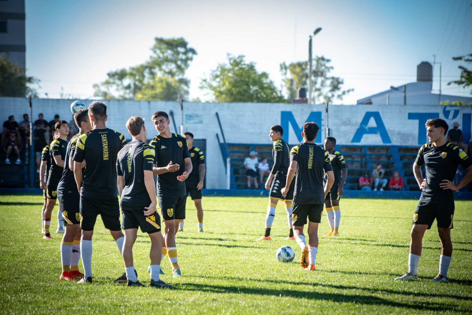 FOTO ANDRÉS AROUXET / INFOEME Santamarina viene de jugar en Olavarría.