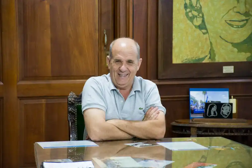 Pehuajó: Zurro otorga un bono de $30 mil y dará créditos de $100 mil a municipales