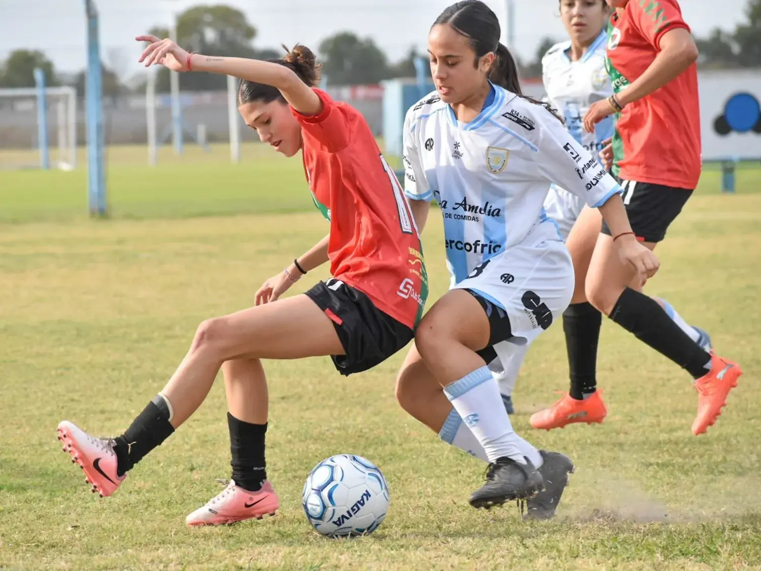 Dura caída de Las Cremosas como local ante Atl.San Jorge por 3 a 0. Foto: Prensa AR