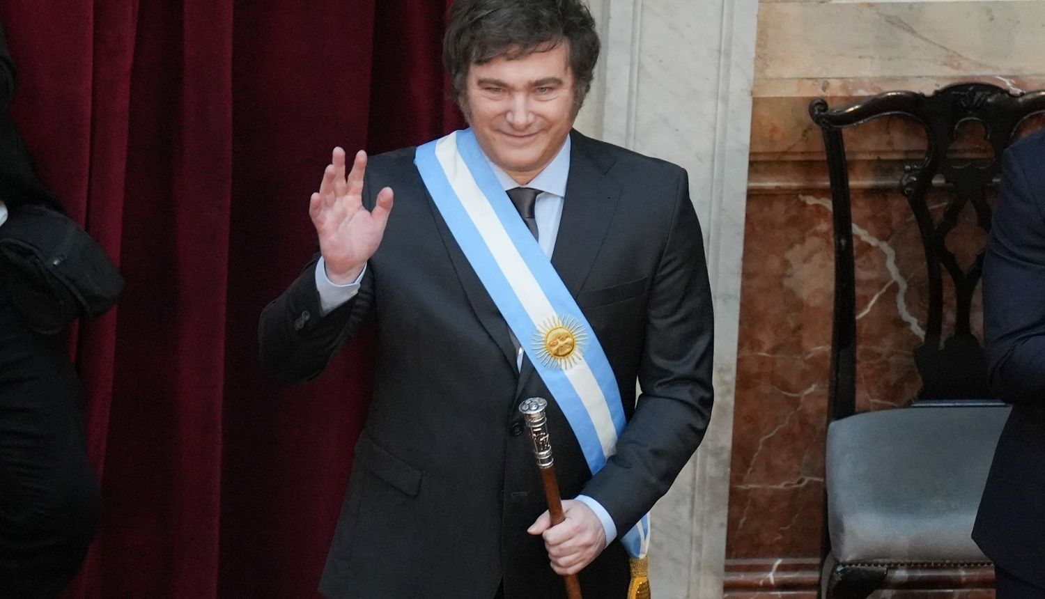 Milei, sobre los planes sociales: "El que corta la calle, no cobra"