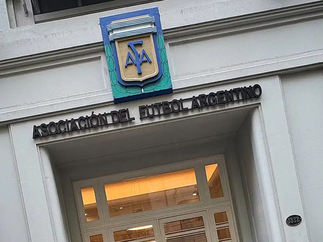 AFA: allanaron las sedes de Viamonte y Ezeiza