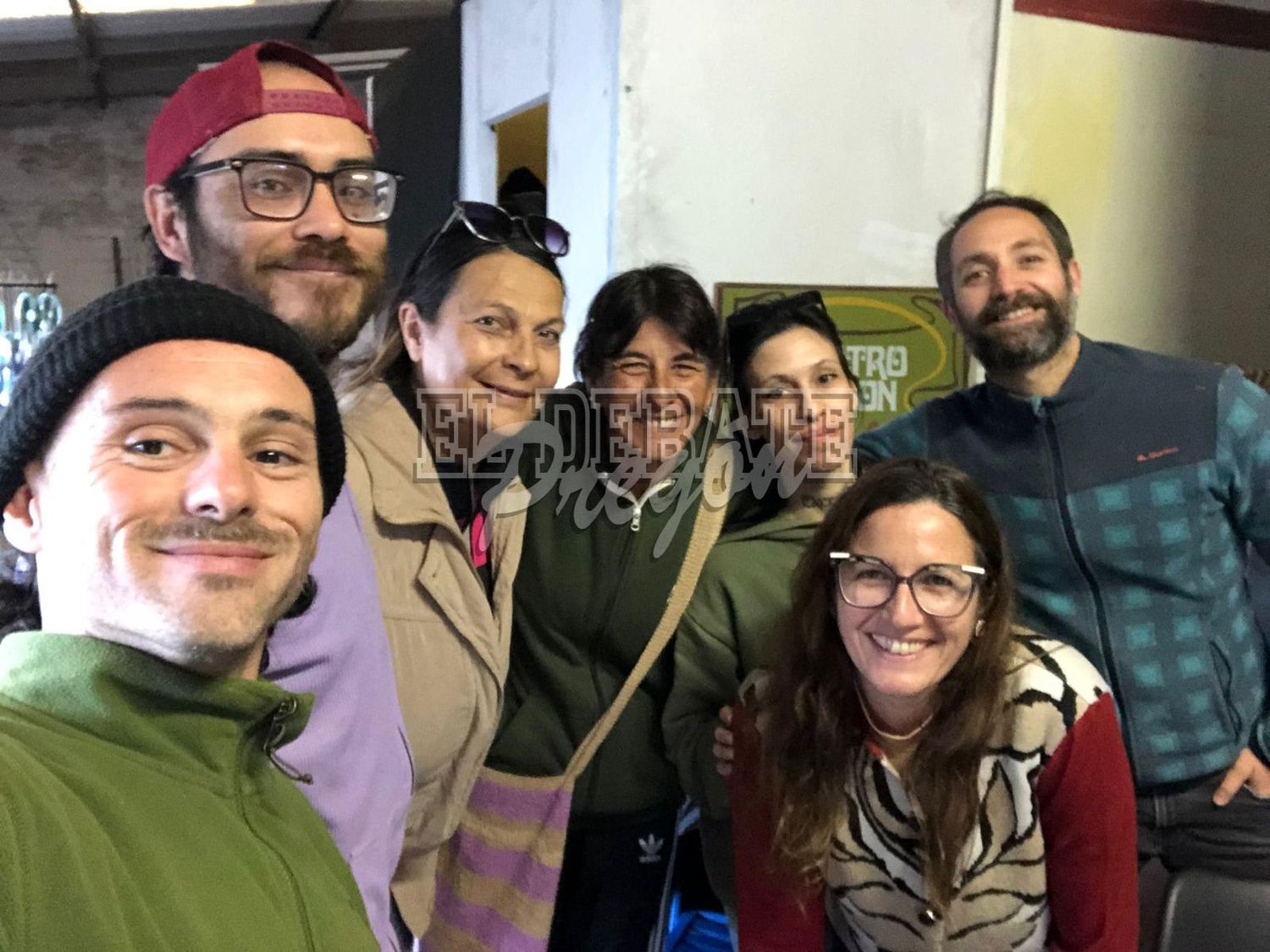 Integrantes de C.O.M.O y colectivo Diversidad Gualeguay preparan una mateada para este sábado.