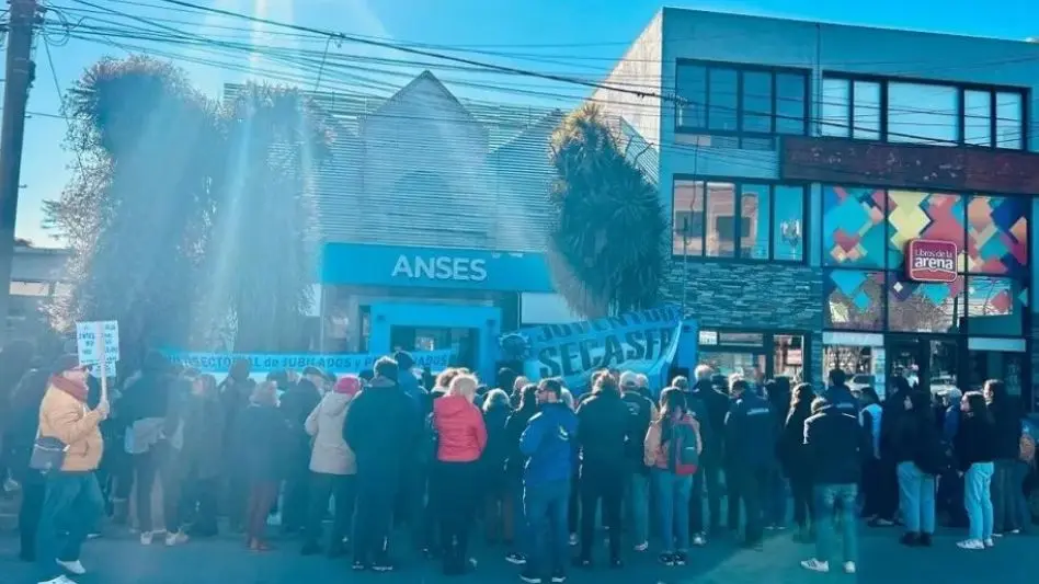 Jornada de visibilización por cierre de oficina de ANSES en Constitución