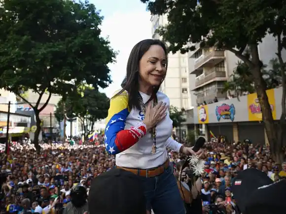 María Corina Machado denunció la detención de más de 30 venezolanos antes de la asunción de Nicolás Maduro