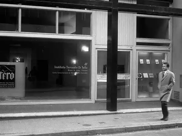 La manzana de Buenos Aires donde el futuro llegó antes: auge, vértigo y mito del Instituto Di Tella