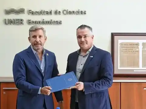 El Gobierno de Entre Ríos cedió oficialmente el edificio de la Facultad de Económicas a la UNER