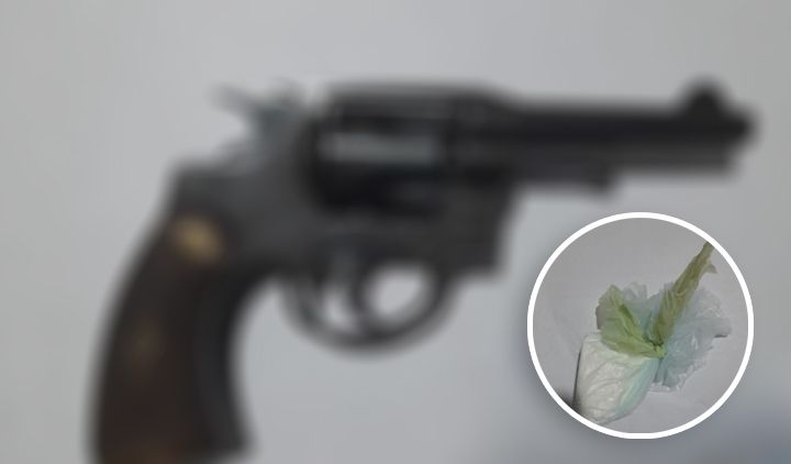 Quiso escapar de la policía: andaba en moto con un revólver calibre .32 y cocaína