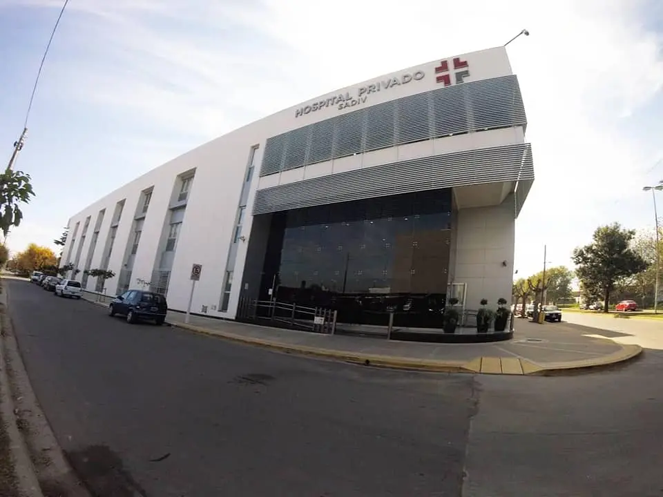 “Avances en artrosis de cadera y rodilla”: la próxima charla abierta a la comunidad de Hospital Sadiv