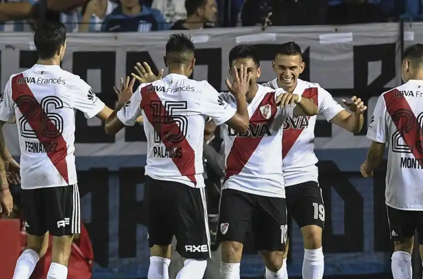 Cargadas para Coudet, Racing y memes por la pelea de Centurión y Enzo Pérez