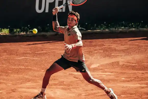 Victoria de Comesaña en la qualy de Hamburgo