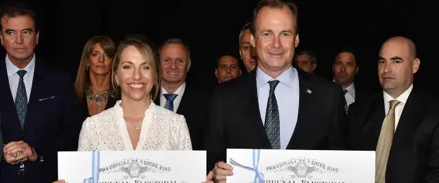 Gustavo Bordet fue proclamado gobernador y Laura Stratta vicegobernadora