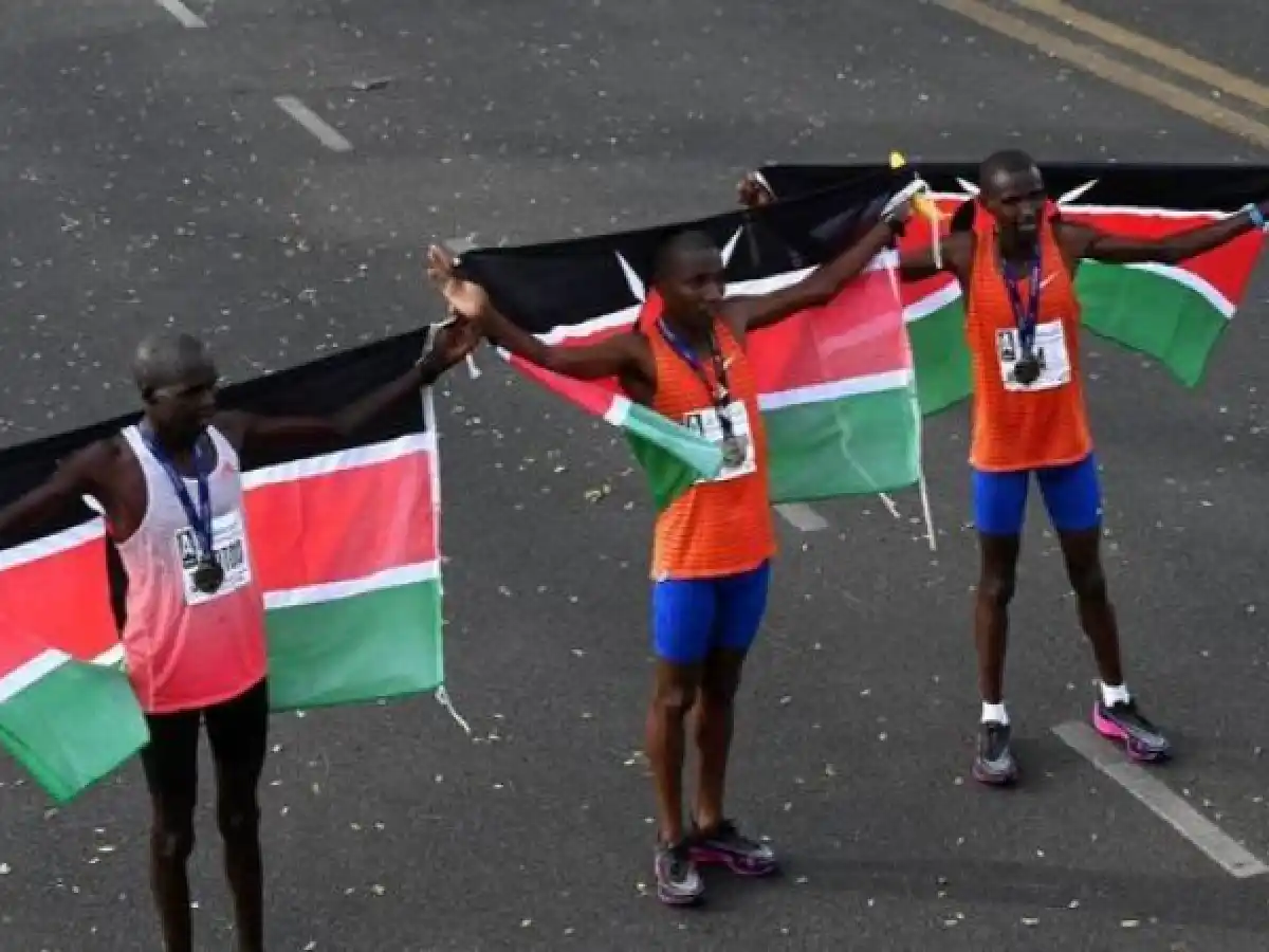 Podio keniano en la maratón de Buenos Aires
