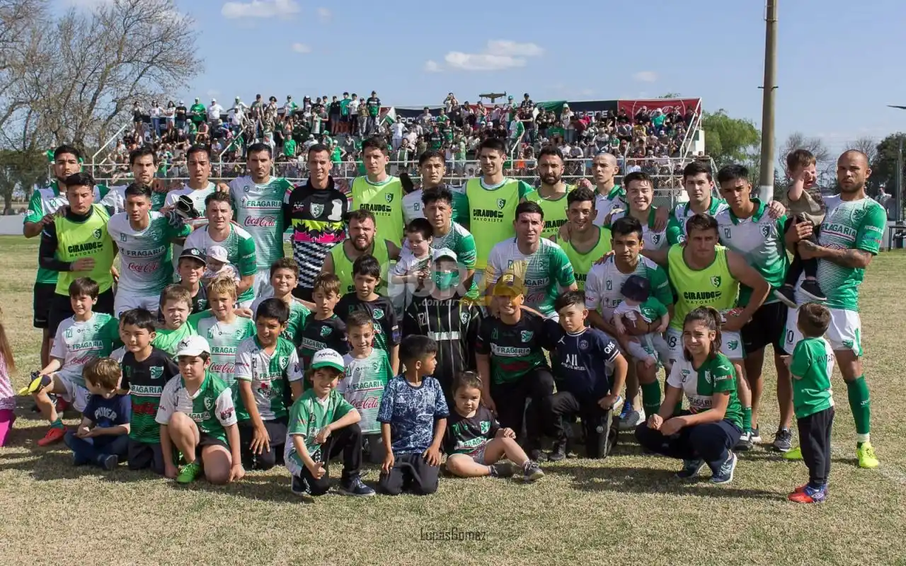 Studebaker sacó una buena ventaja en la ida con Juventud de Humboldt