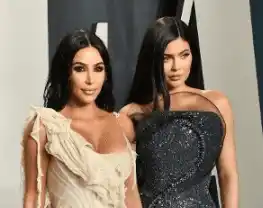 Las hermanas Kardashian nuevamente en la mira. Foto AFP 