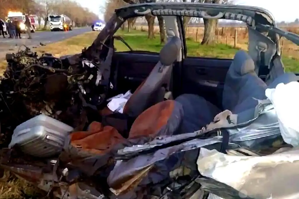 Fatal accidente entre una camioneta y un camión sobre la Ruta 70 en Humboldt