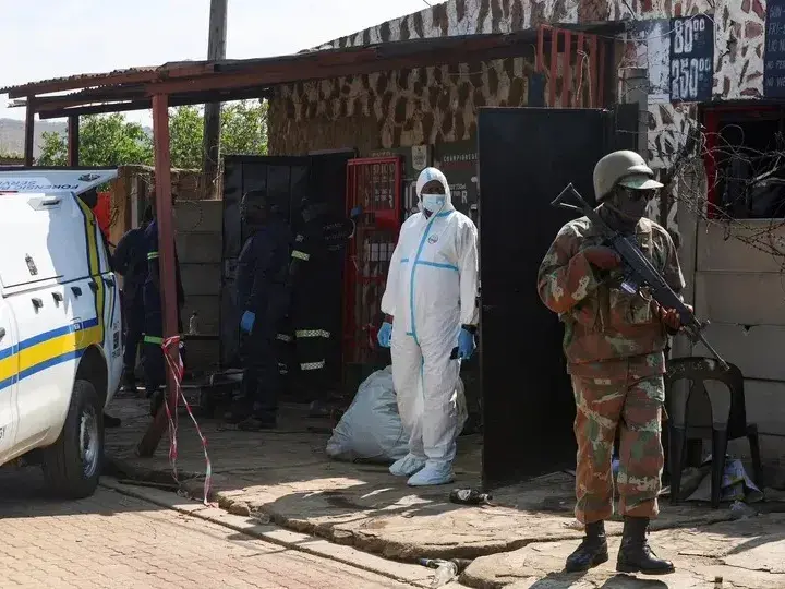 Dos tiroteos dejaron 27 muertos y 26 heridos en Sudáfrica.
