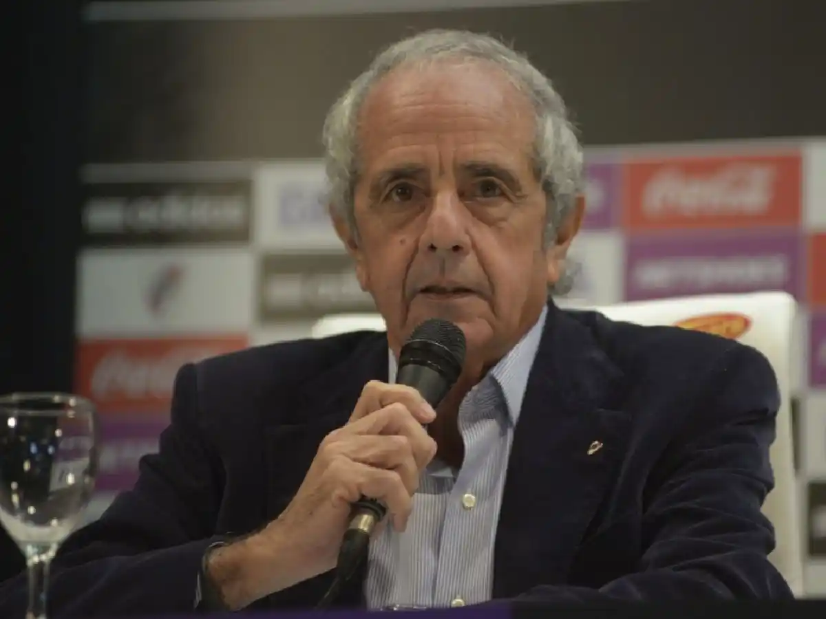 "La AFA no defendió al fútbol argentino" 