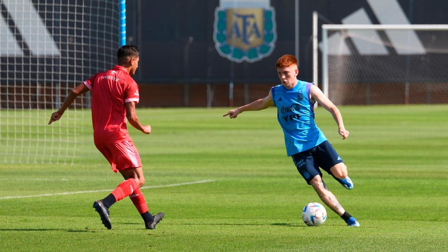 La Sub 23 se prepara de cara al Preolímpico 2024 y espera pro Claudio Echeverri | Foto: X @Argentina