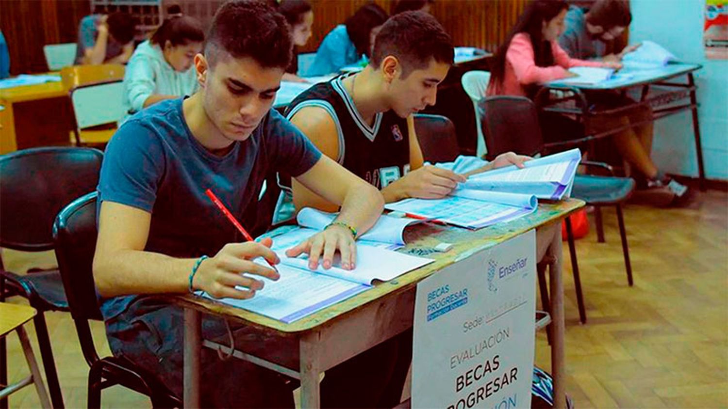 Las Becas Progresar tendrán un incremento en sus montos y adicionarán dos cuotas