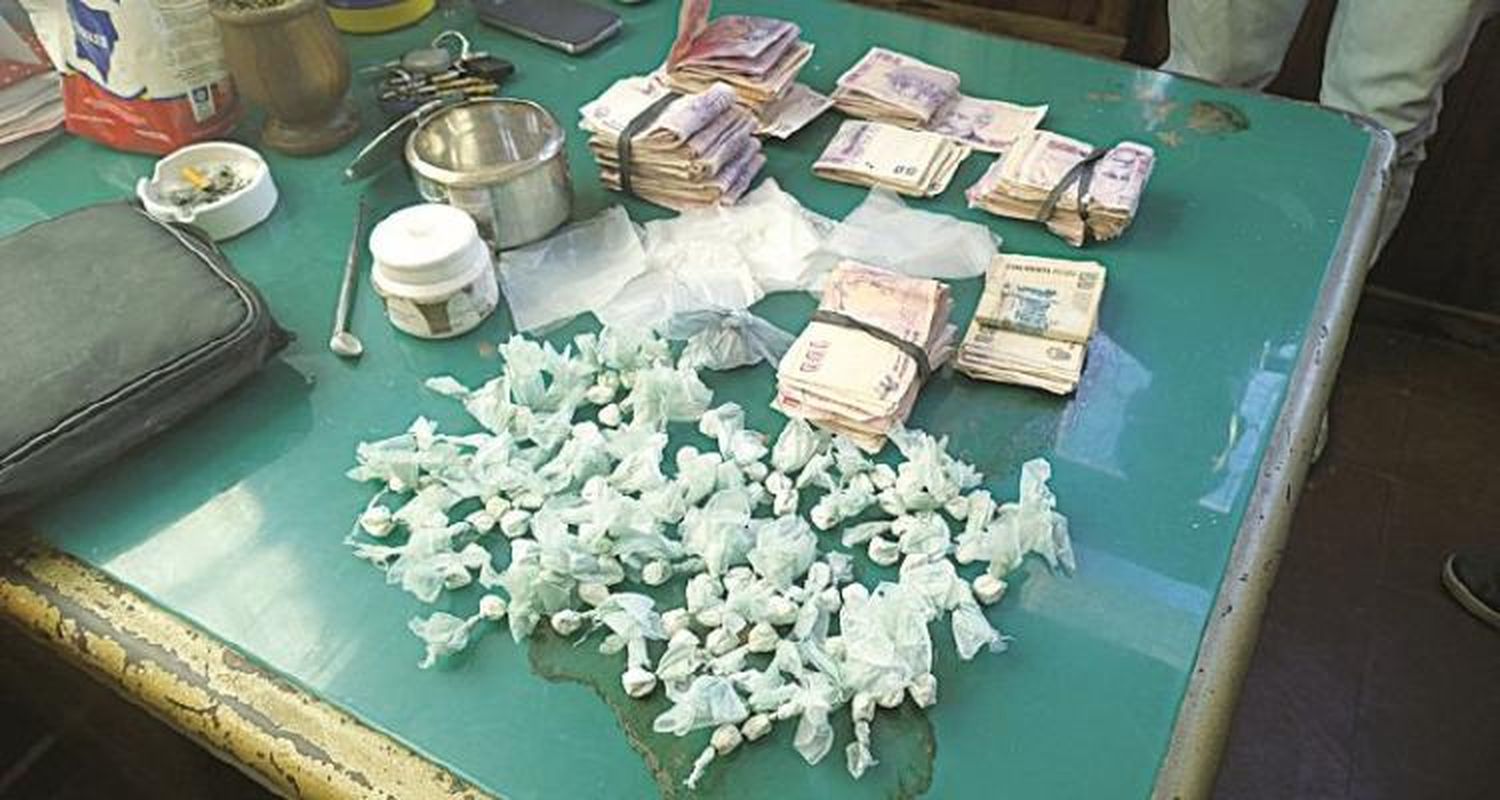Fueron por un robo y se encontraron con cocaína