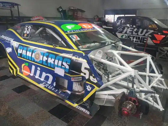 El Uranga Racing, con tres modelos diferentes