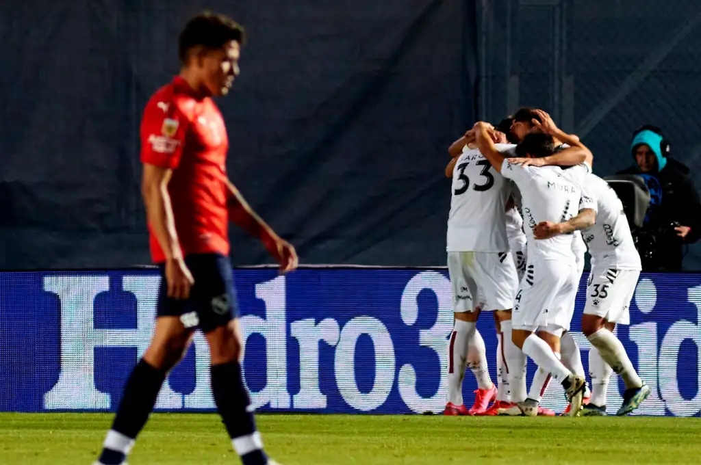 Colón visita a Independiente por la novena fecha