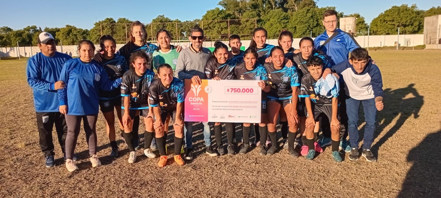 imagen Racing ganó 2 a 1 y dejó afuera a Cruz Roja de Recreo