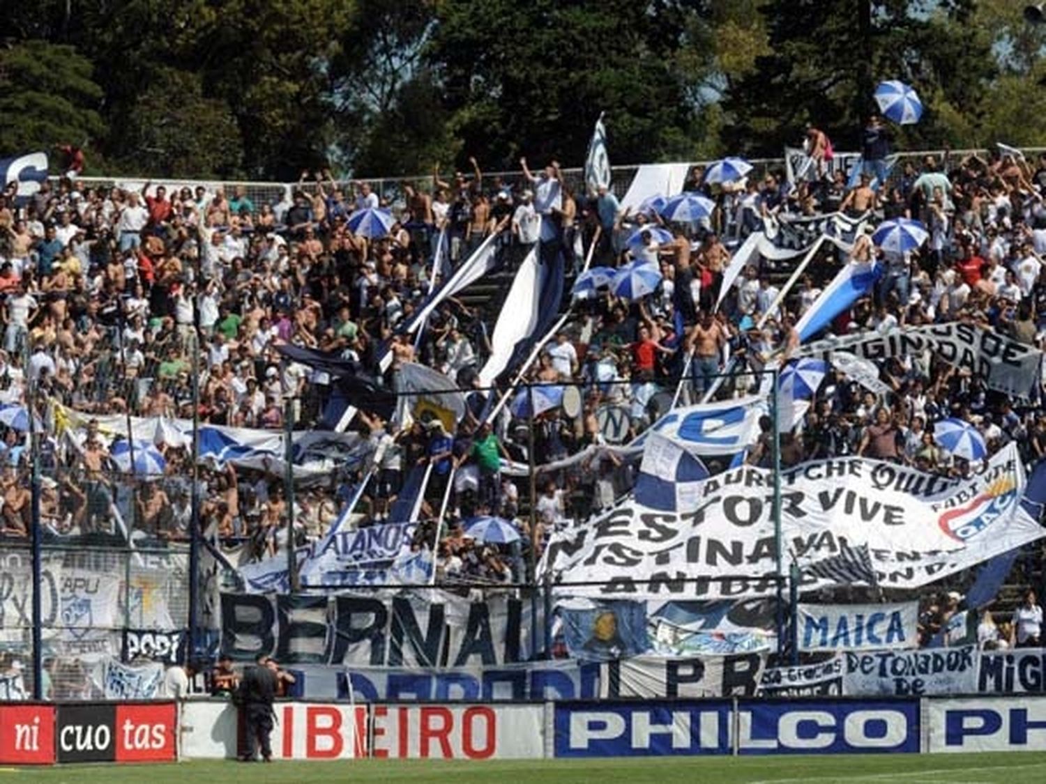 Cinco heridos de bala tras enfrentamiento entre barras de Quilmes