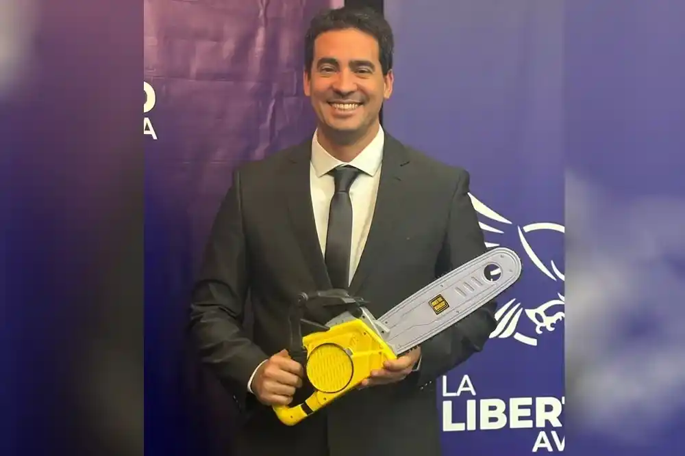 El Gobierno anunció que Adrián Ravier será el nuevo vocero presidencial