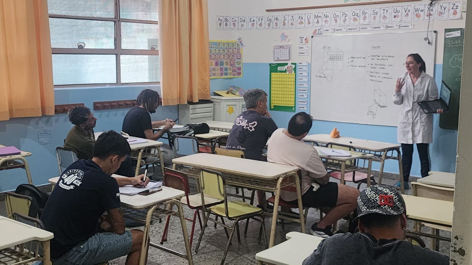 Se abrió la inscripción para el segundo cuatrimestre del programa Fines ¿Cómo me anoto?